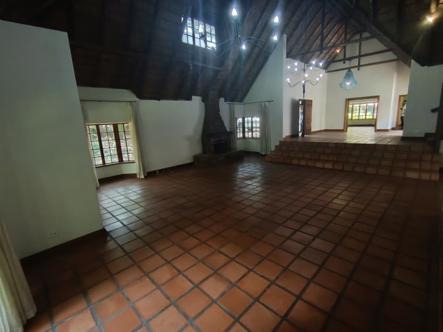 5 Bedroom Property for Sale in Cashan North West